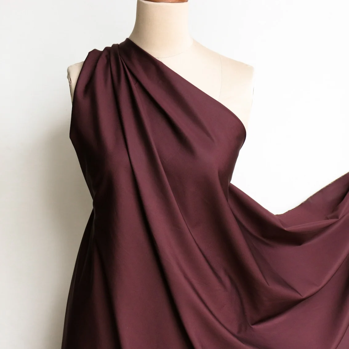Moro Merlot Poplin - Image 4