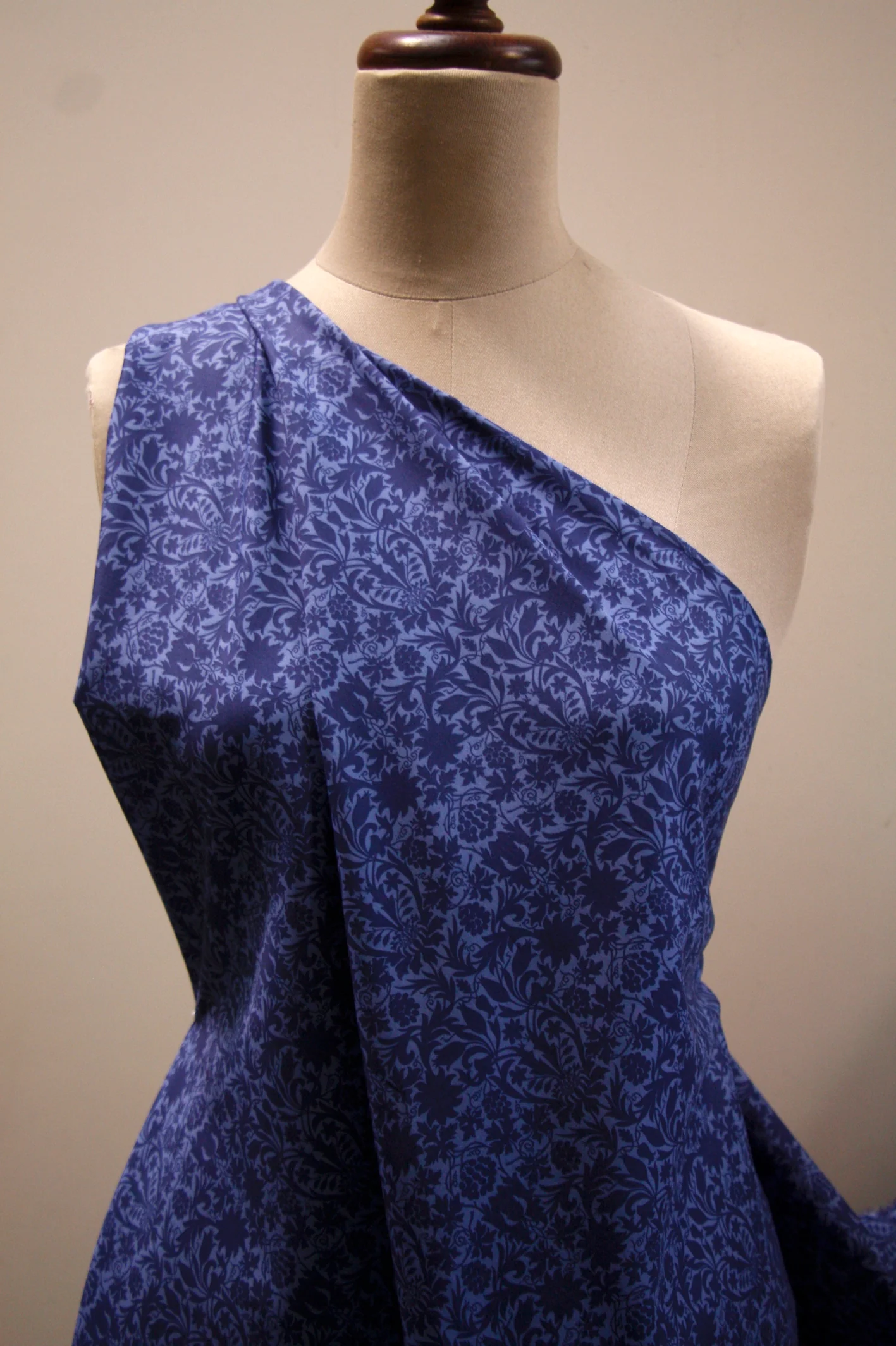 Mortimer Silhouette - Tana Lawn - Image 5