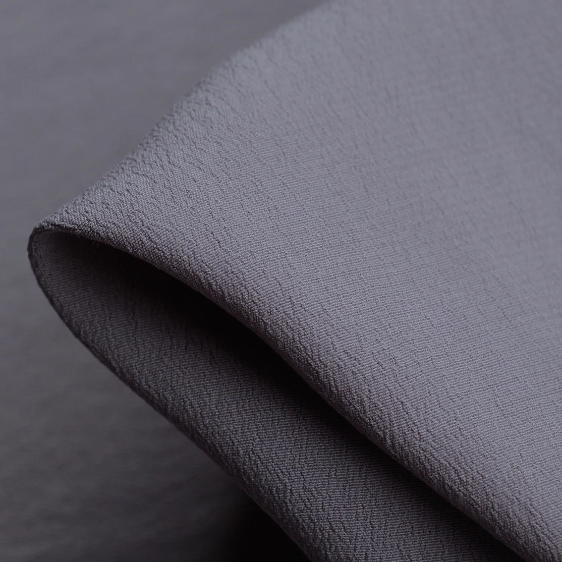 Moss Crepe Mauve Grey