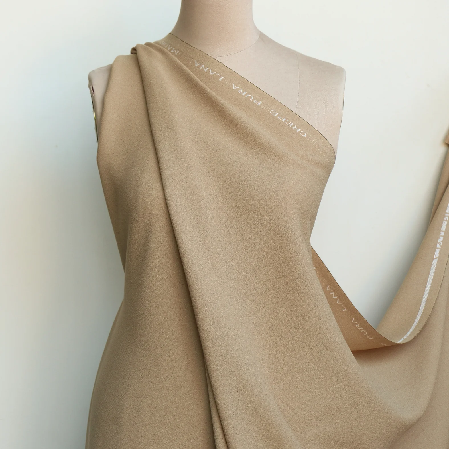 Motiv Camel Wool Crepe - Image 5
