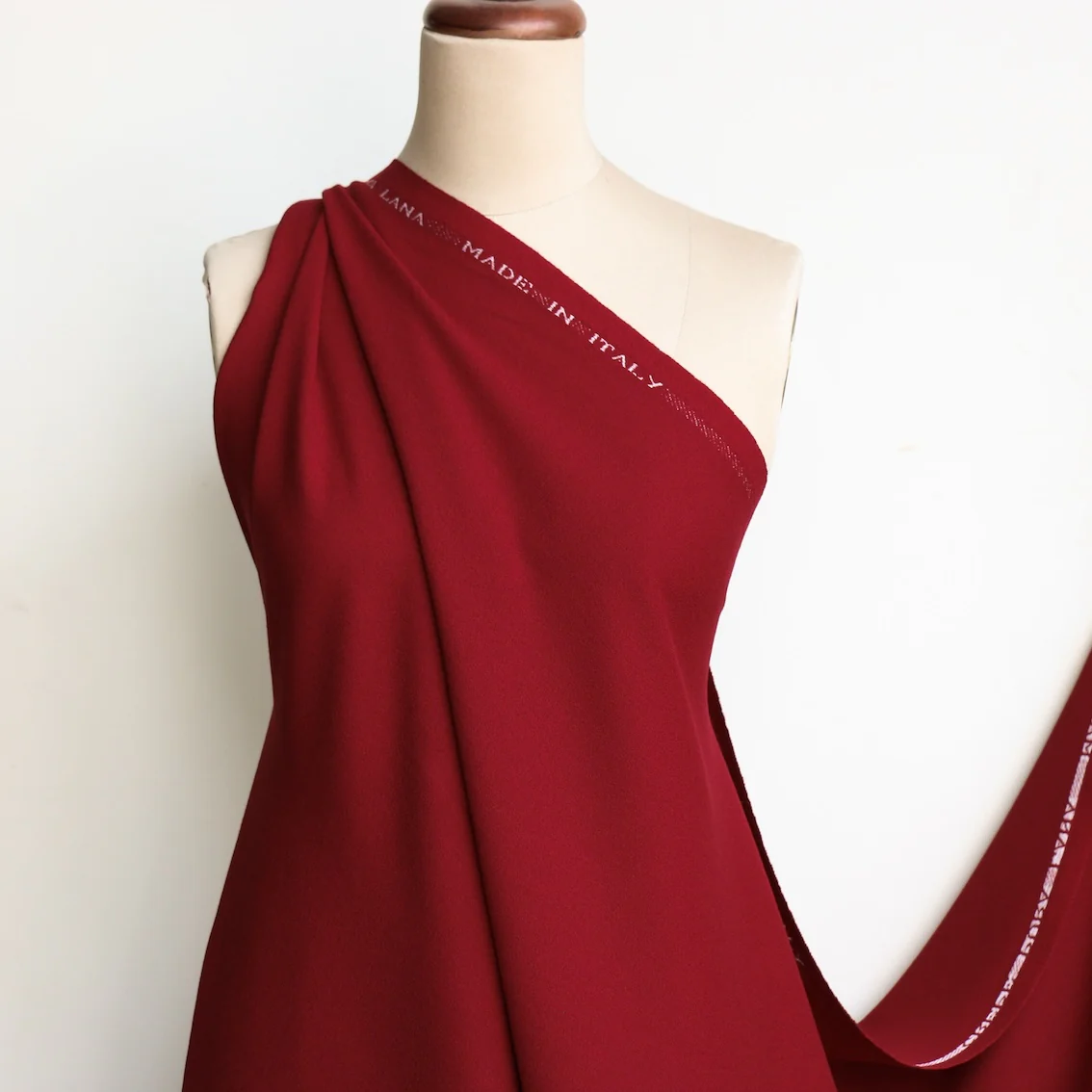 Motiv Cherry Wool Crepe - Image 4
