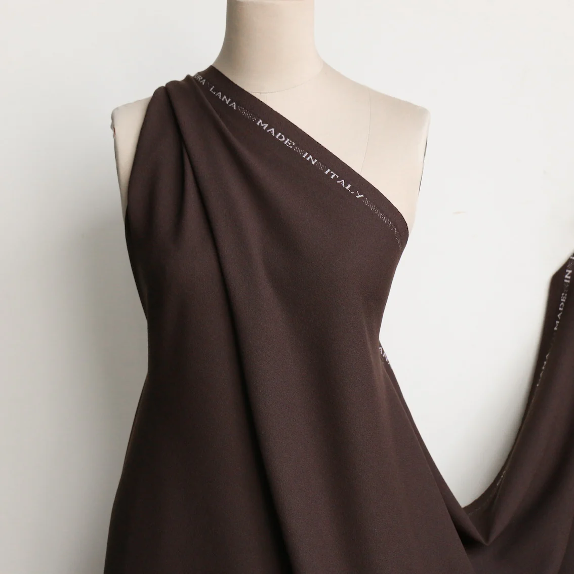 Motiv Espresso Wool Crepe - Image 4