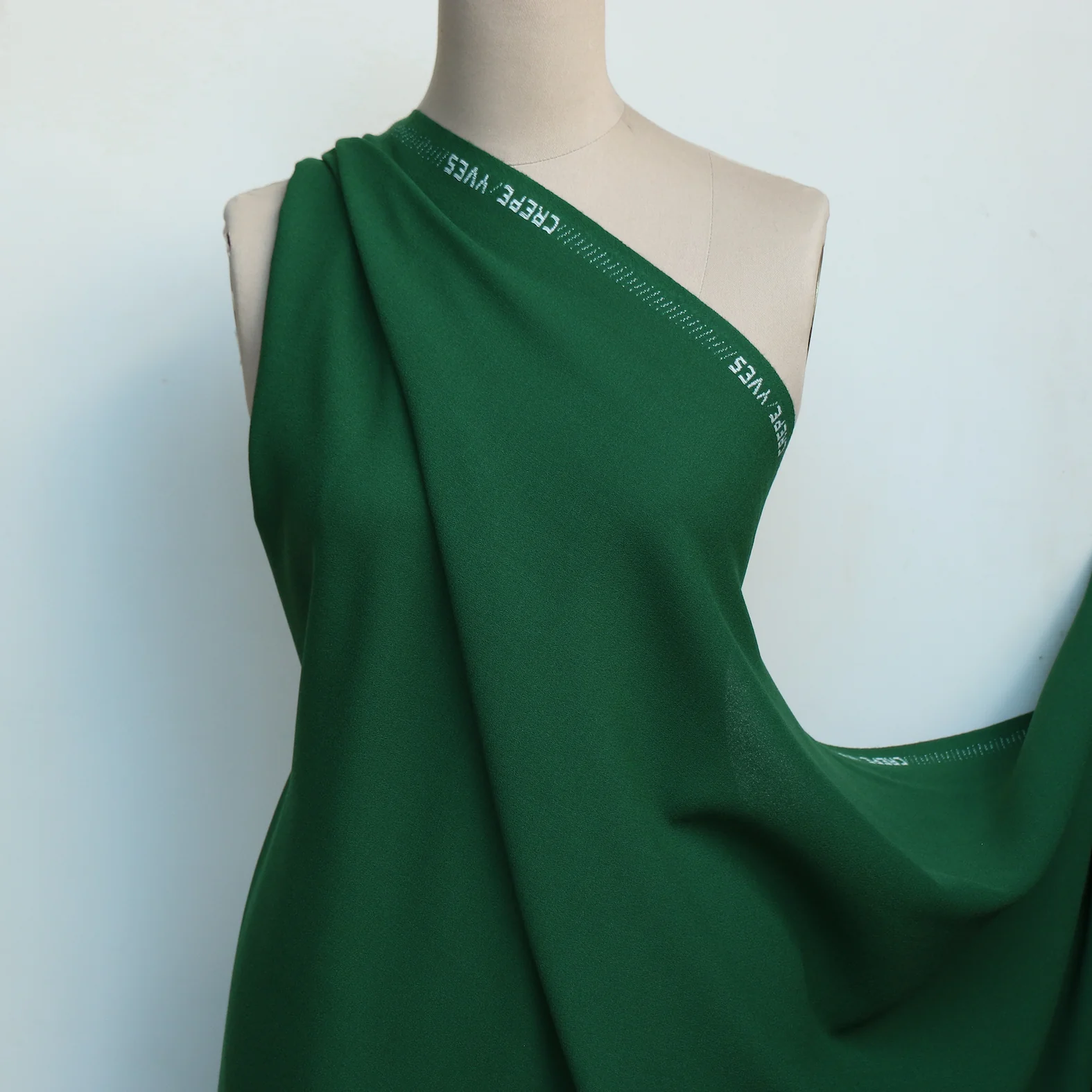 Motiv Fern Wool Crepe - Image 5