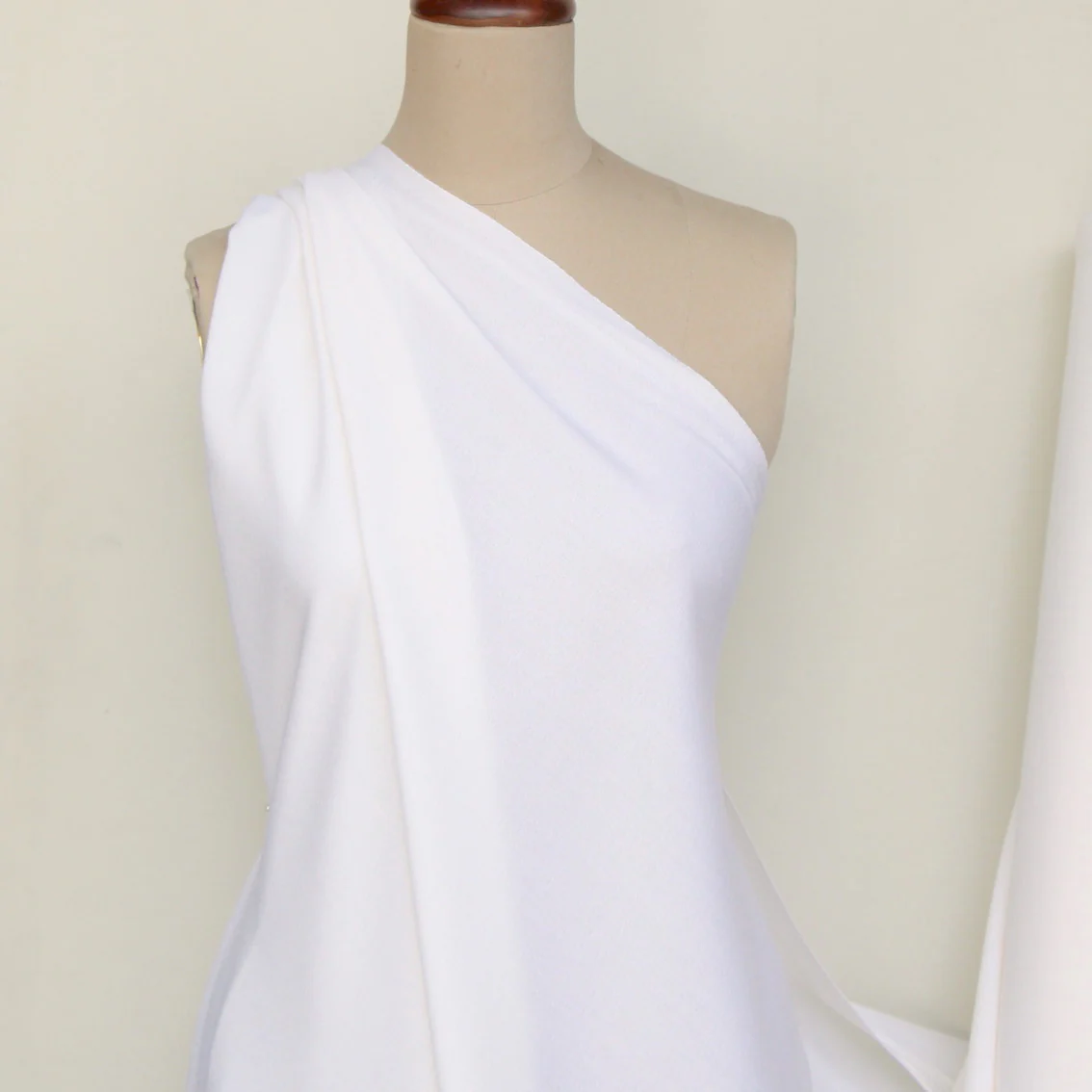 Motiv Ivory Wool Crepe - Image 3