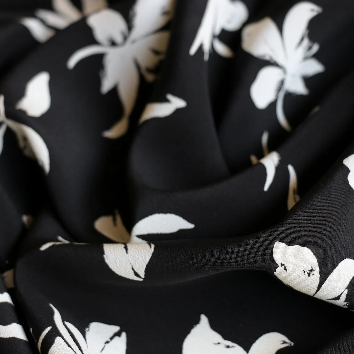 Murano Fiori Silk Crepe De Chine - Image 2