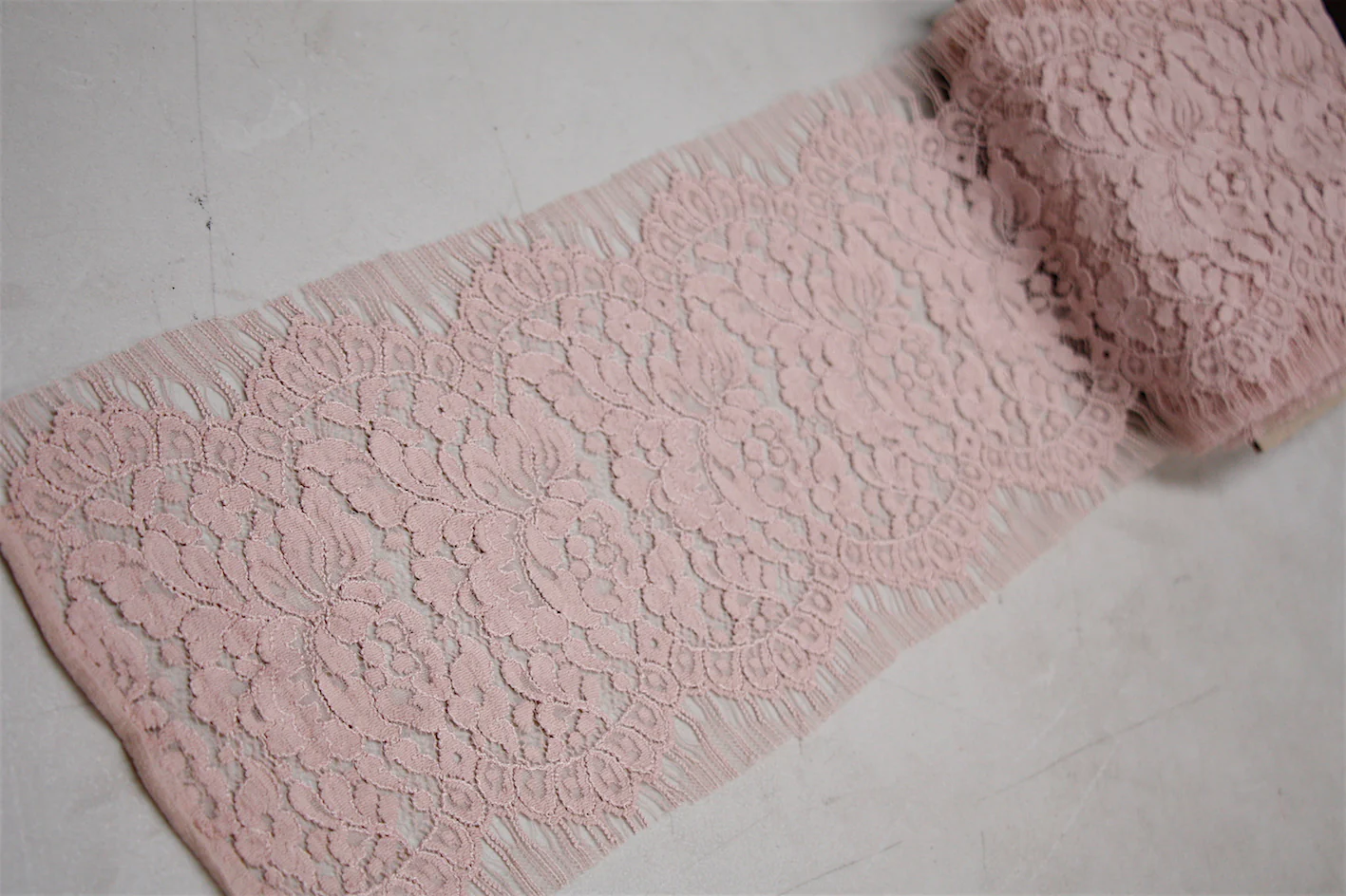 Musk Royal - Lace Trim - Image 4