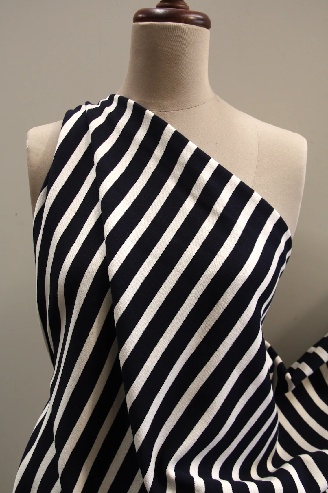 Nagai Stripe - Image 6
