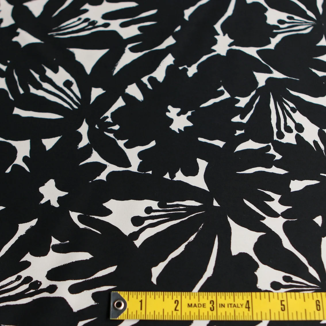 Narue Black Poplin - Image 3
