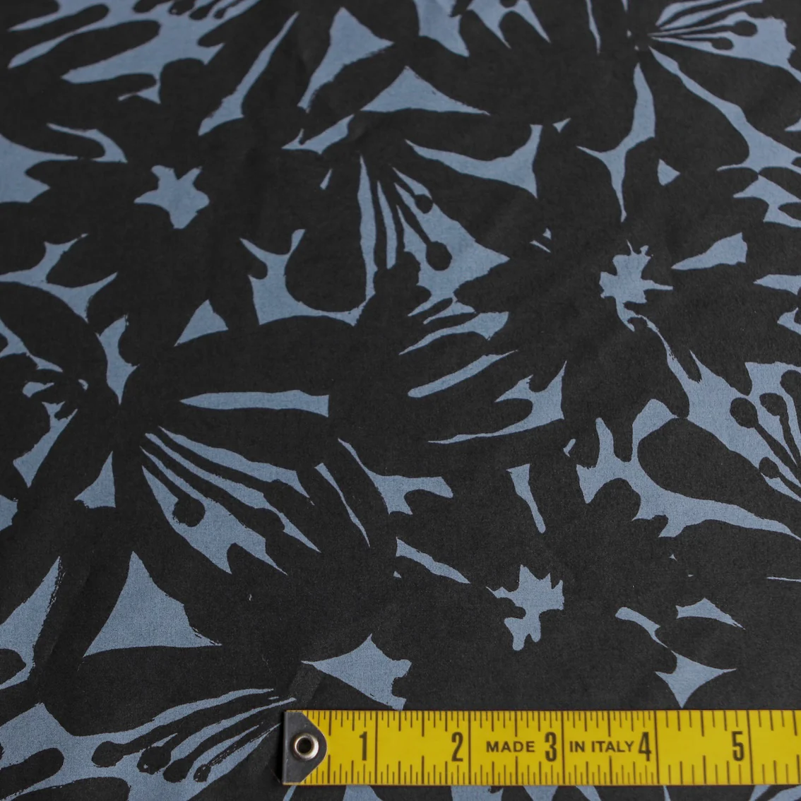 Narue Navy Poplin - Image 3