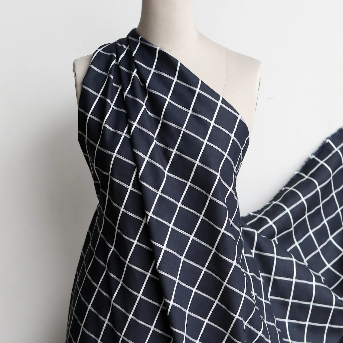 Navy Biella Check Cotton/Viscose/Linen - Image 5