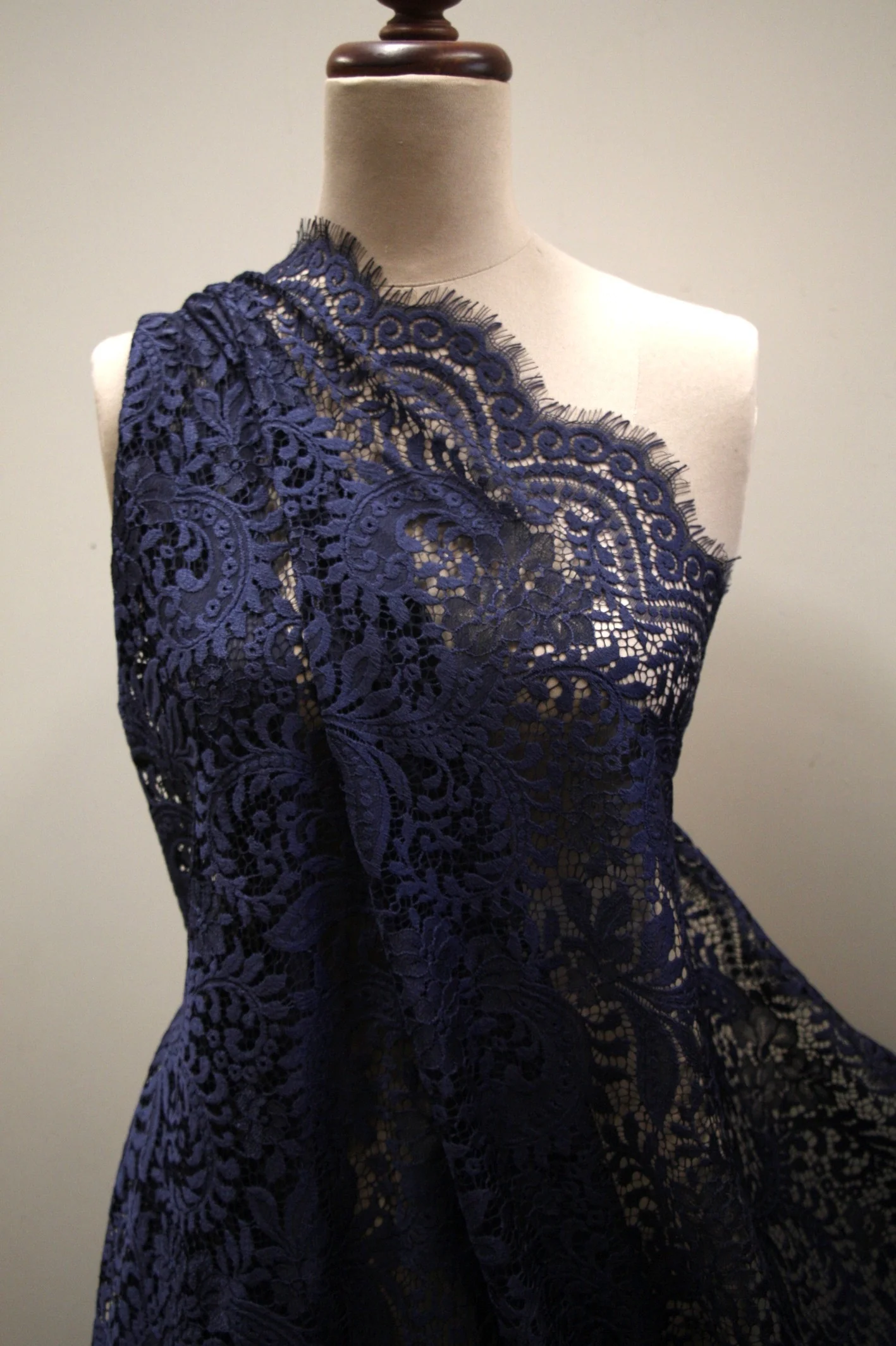 Navy Lace Response - Image 5