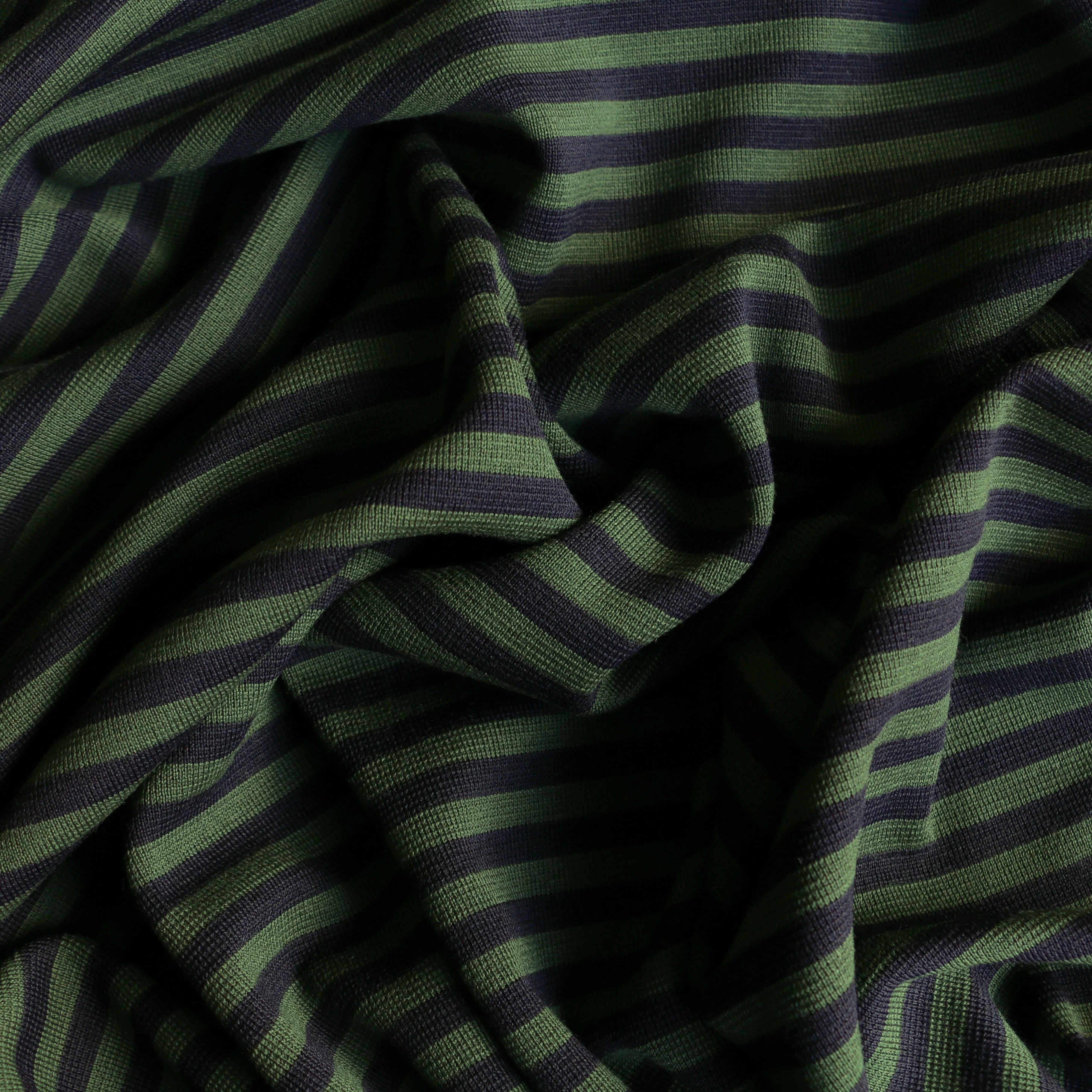 Navy Over Green - Image 2