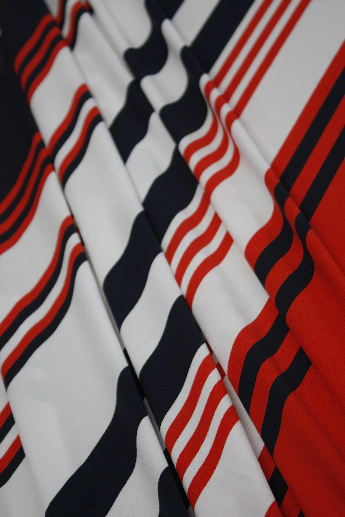 Navy Red Boardwalk Jersey - Image 4