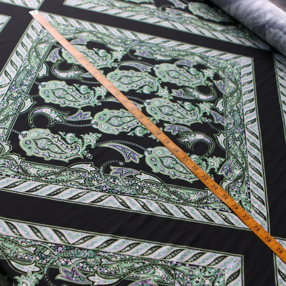 Nero Paisley Viscose Sateen - Image 4