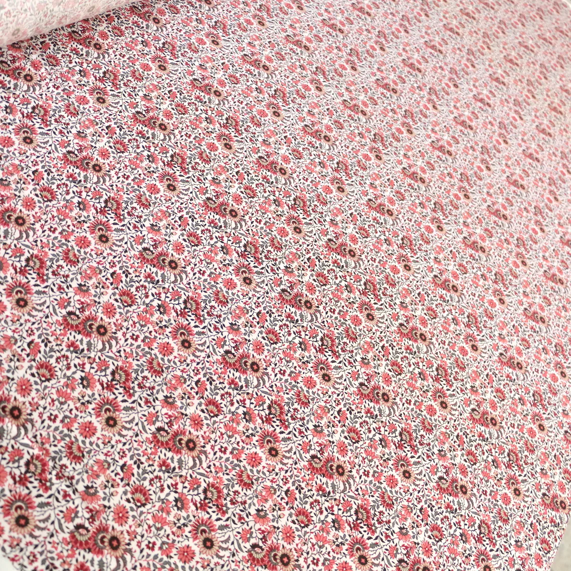 Never Ending Garden Viscose Poplin - Image 4