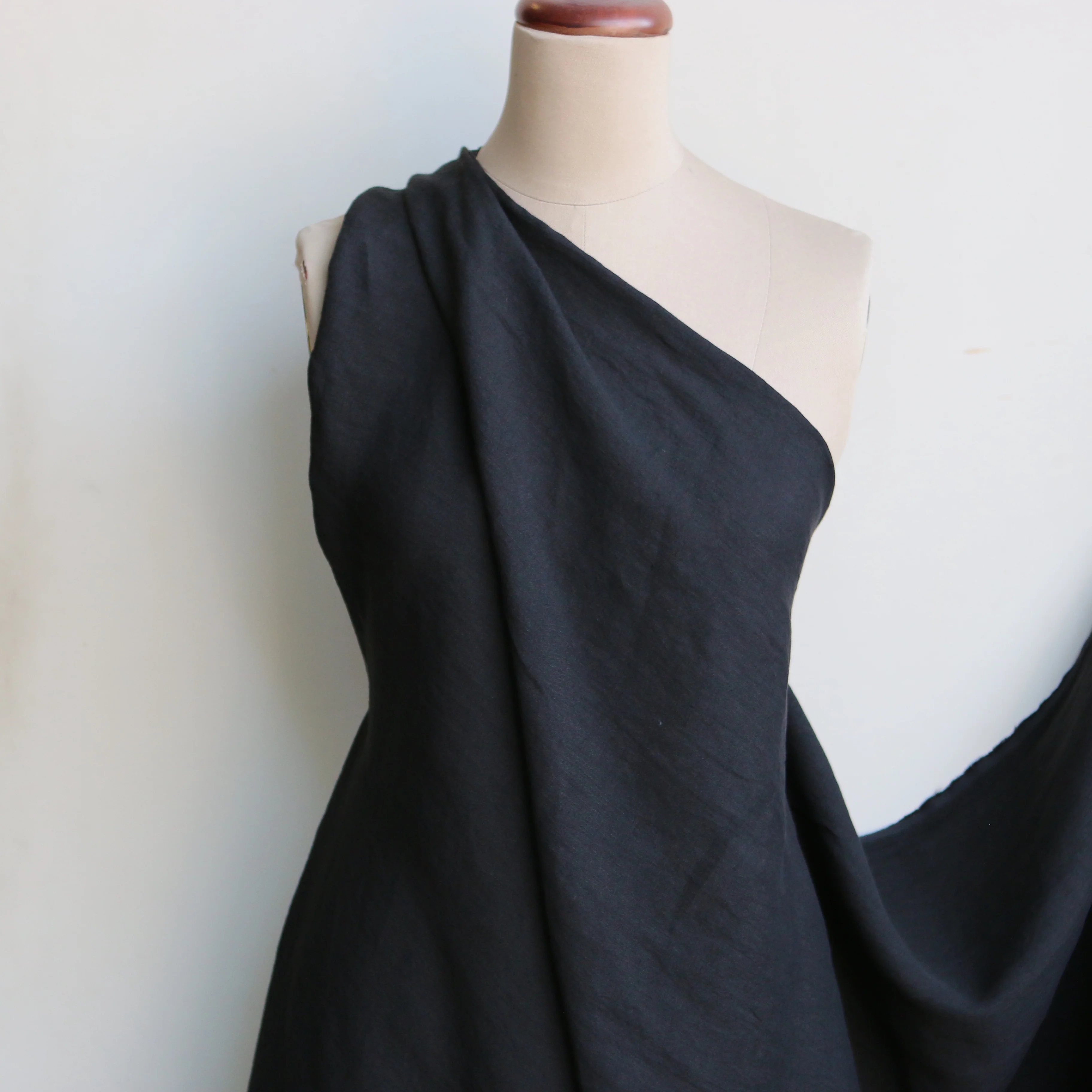 Newford Black Washed Linen - Image 3