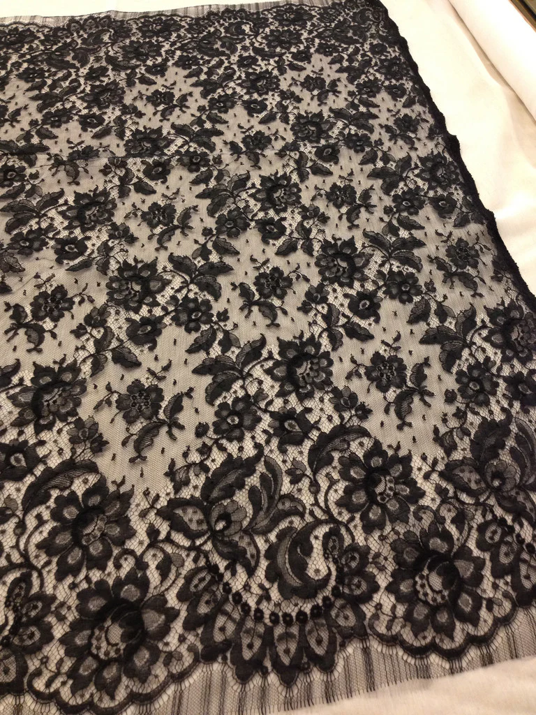 Noir French Lace - Image 2