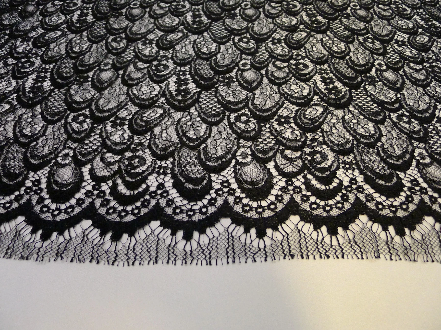 Noir French Leavers Lace - Image 4