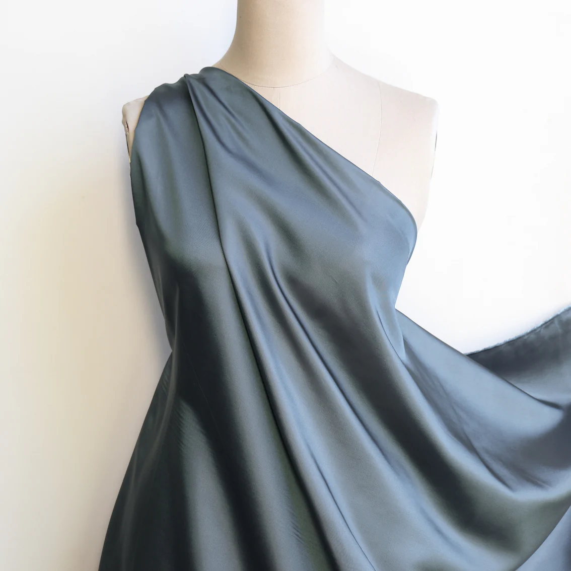 Nuovo Dusk Blue Lining - Image 4