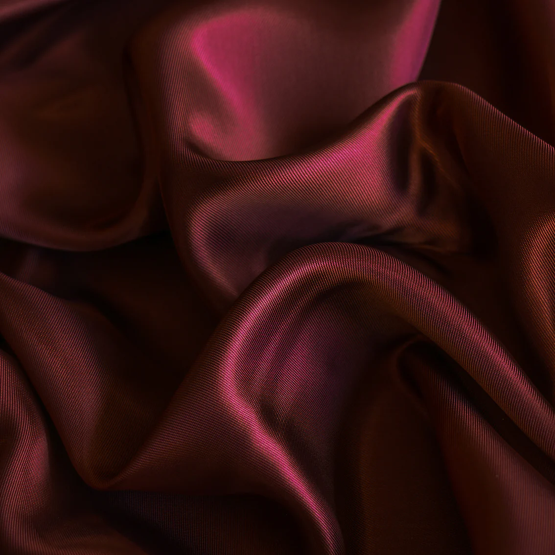 Nuovo Garnet Lining - Image 2