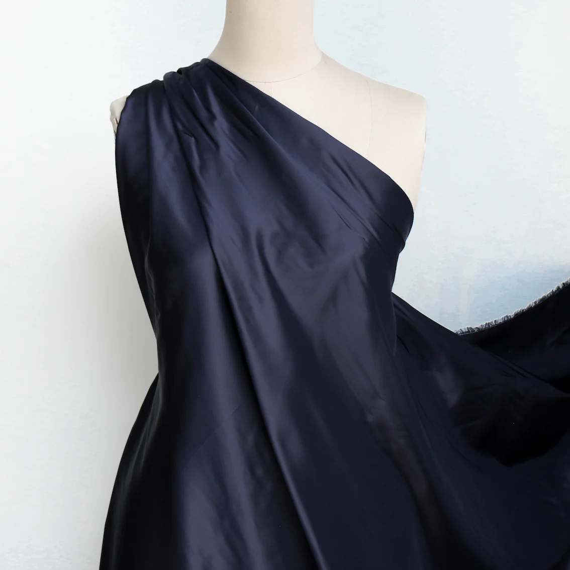 Nuovo Navy Lining - Image 3