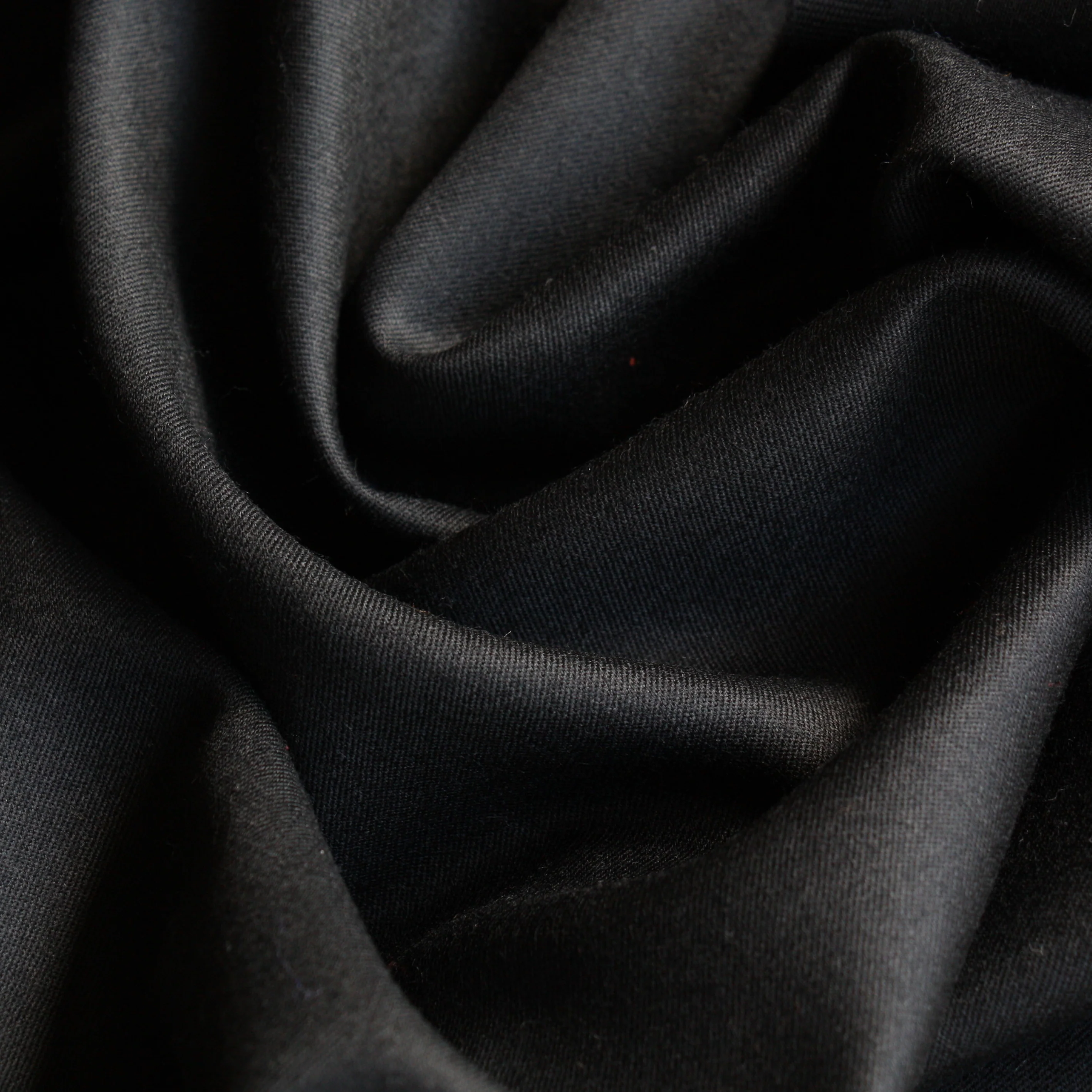 Obsidian Black - Image 2