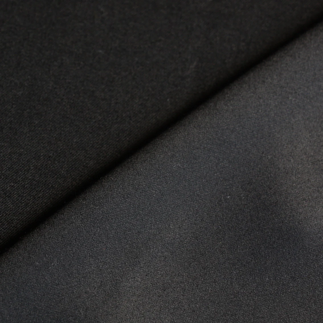Obsidian Black - Image 4