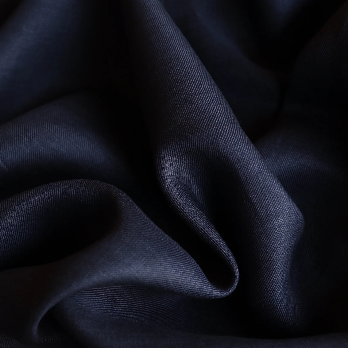 Ocean In Motion Linen - Image 2