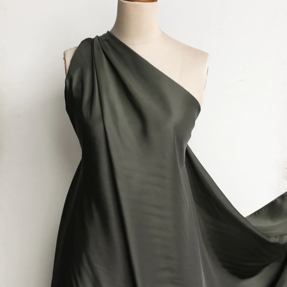 Oliva Cupro Lining - Image 4