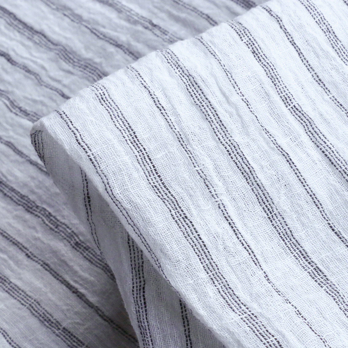 Ombria Stripe Navy/White