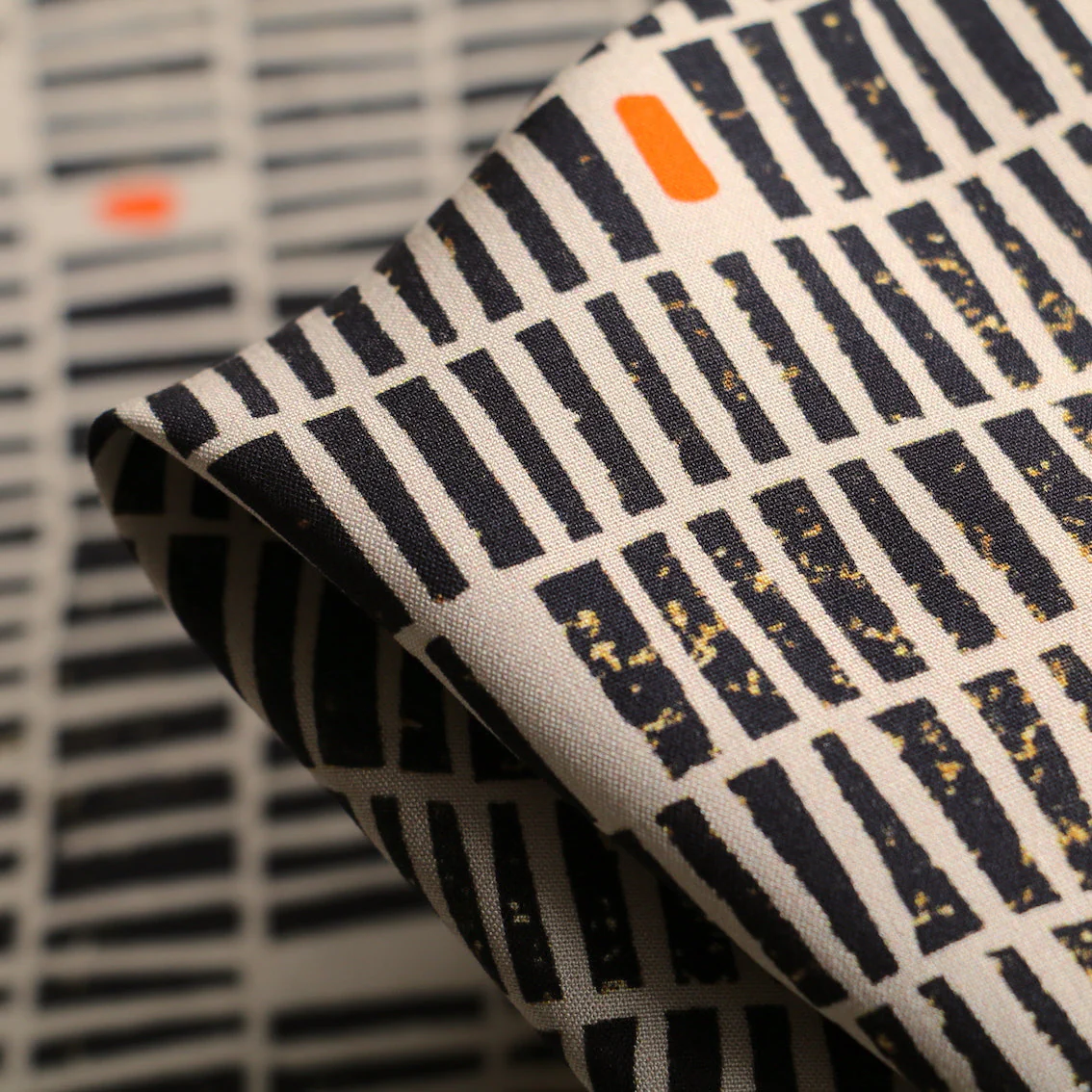 Orange Peel Trail Viscose Poplin