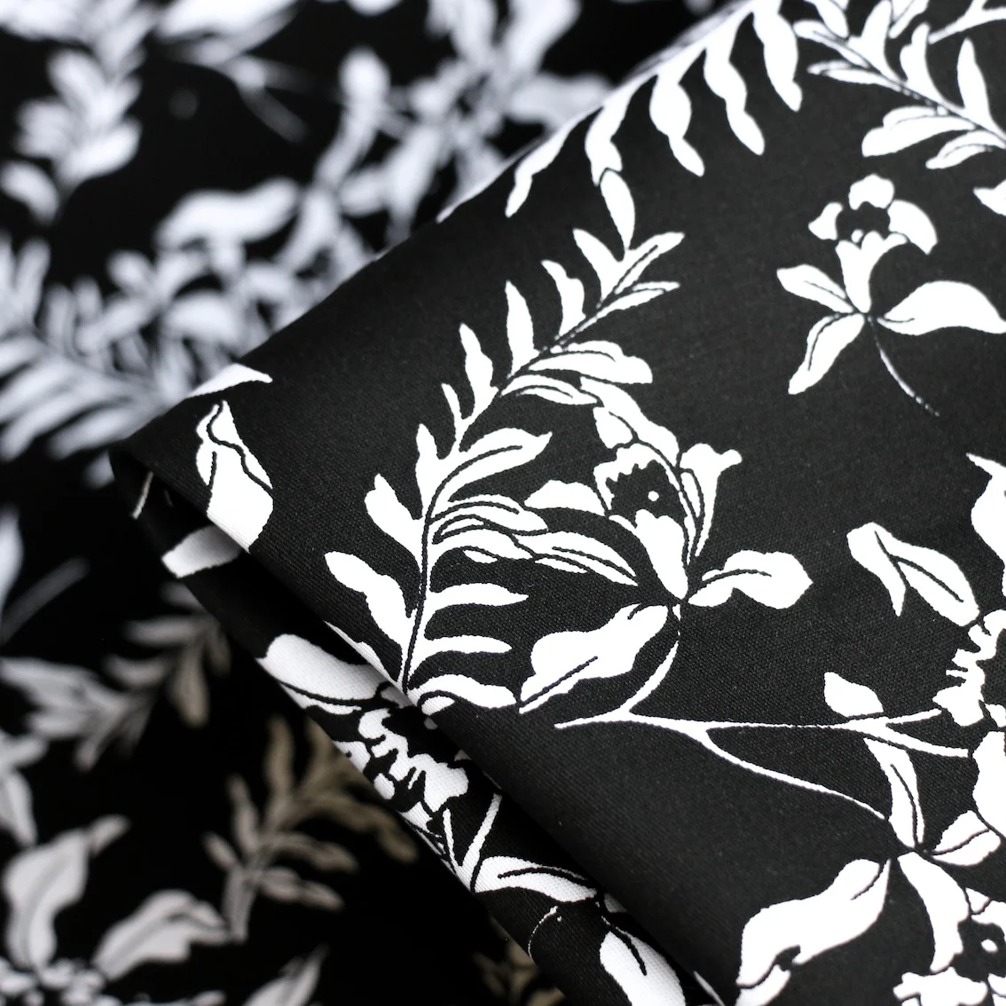 Orchidea Nero Stretch Cotton