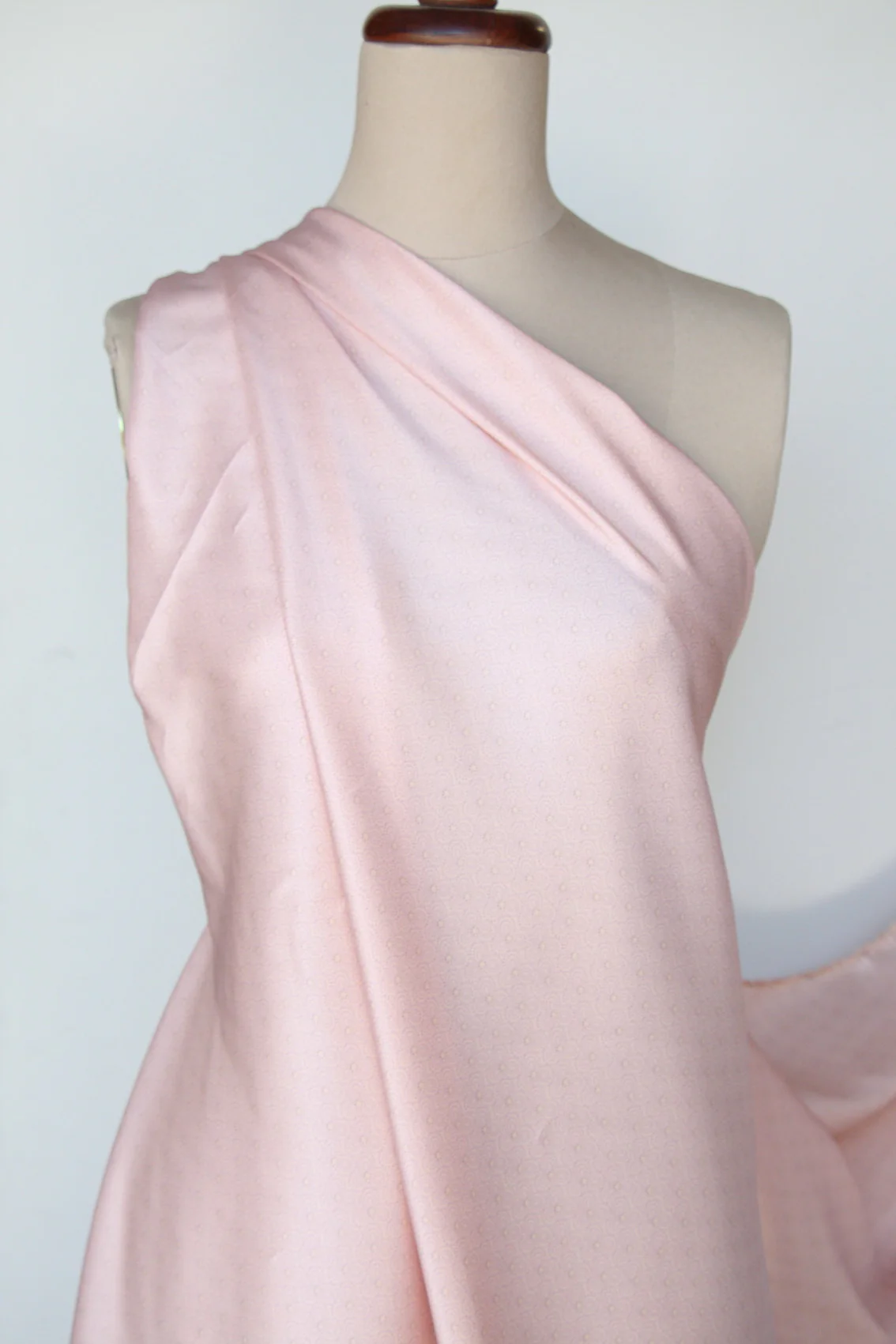 Orchidea Viscose Lining - Image 5