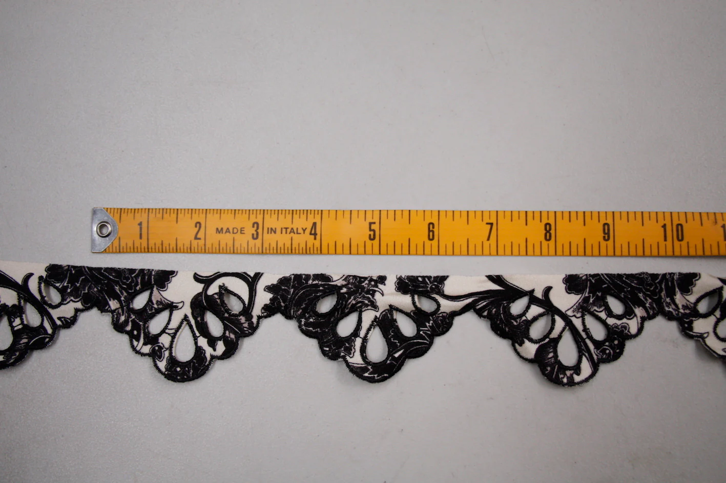 Ottoman Stretch Trim - Image 3