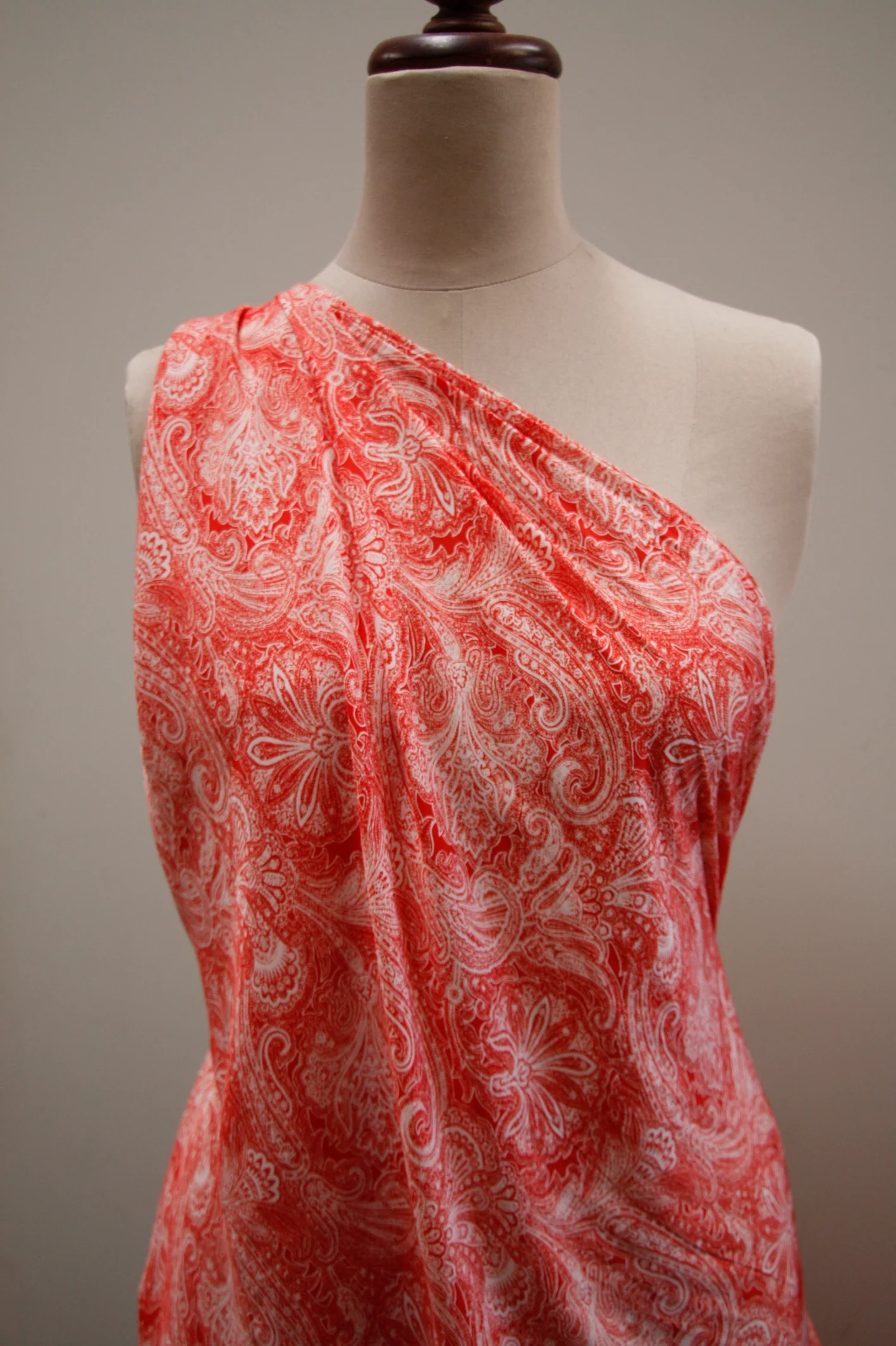 Paisley On Red - Image 5