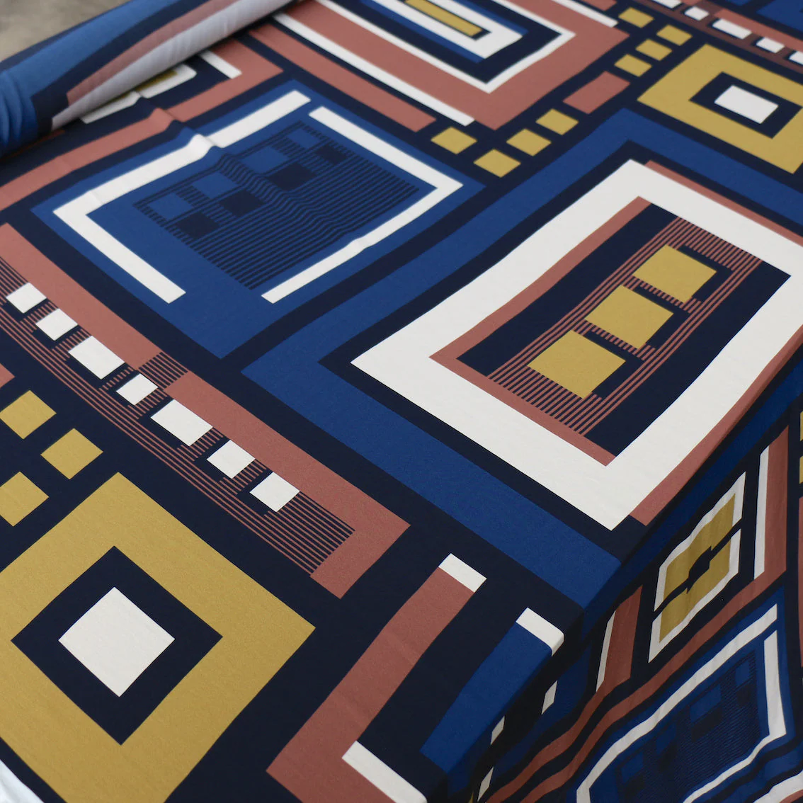 Palazzo Grid Viscose CDC - Image 4