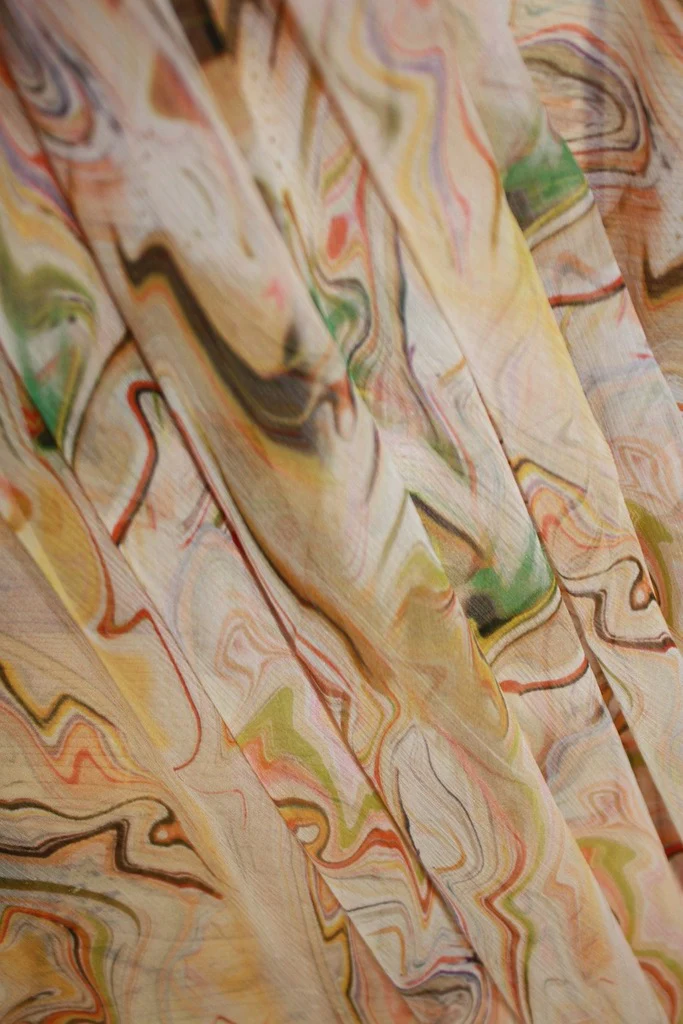 Pale Marbling - Image 3