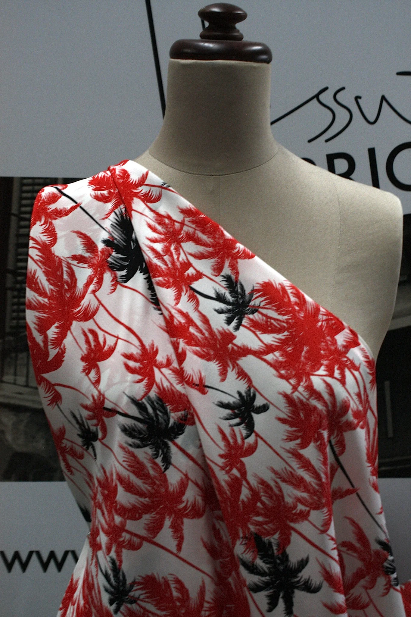 Palm Tree Rosso - Image 6