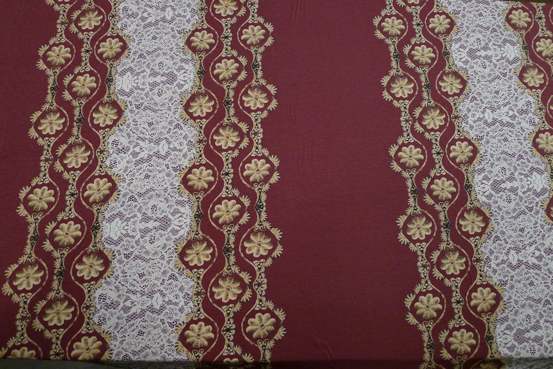 Papal Lace Print - Image 2