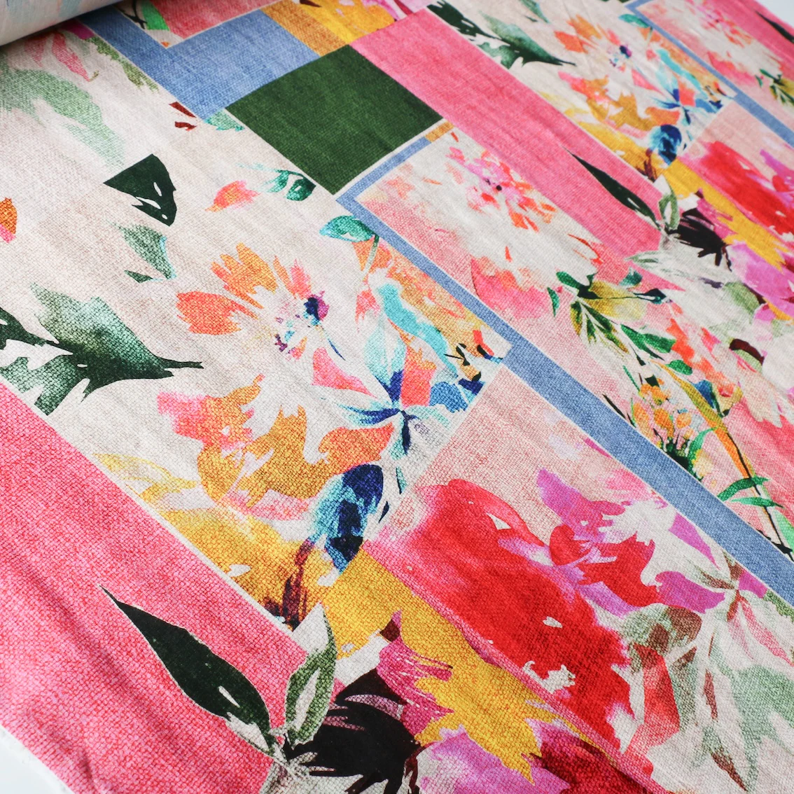 Paradise Splice Printed Linen - Image 4