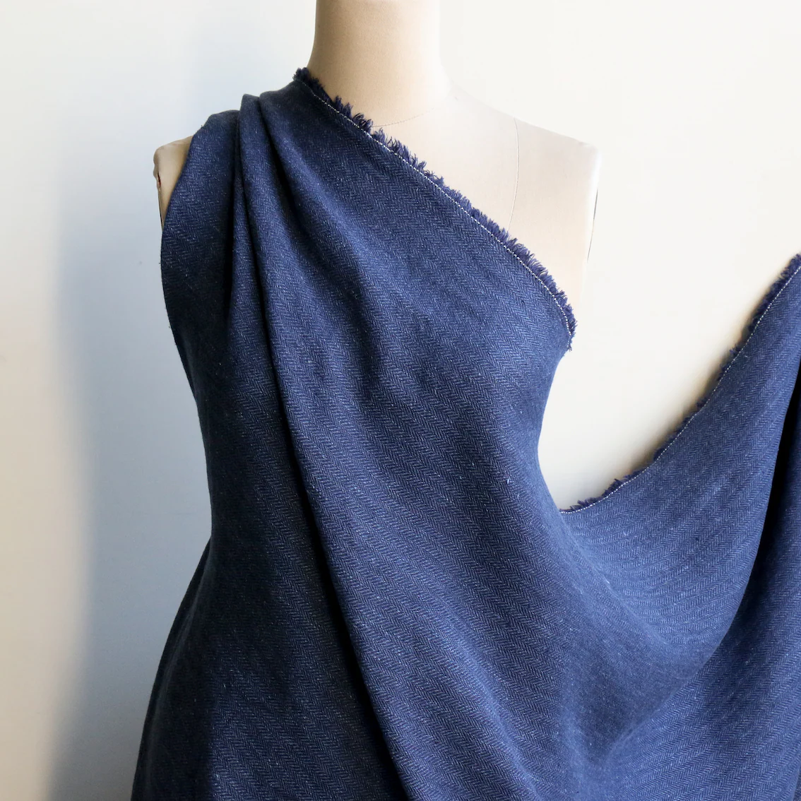 Patrizio Navy Herringbone - Image 4
