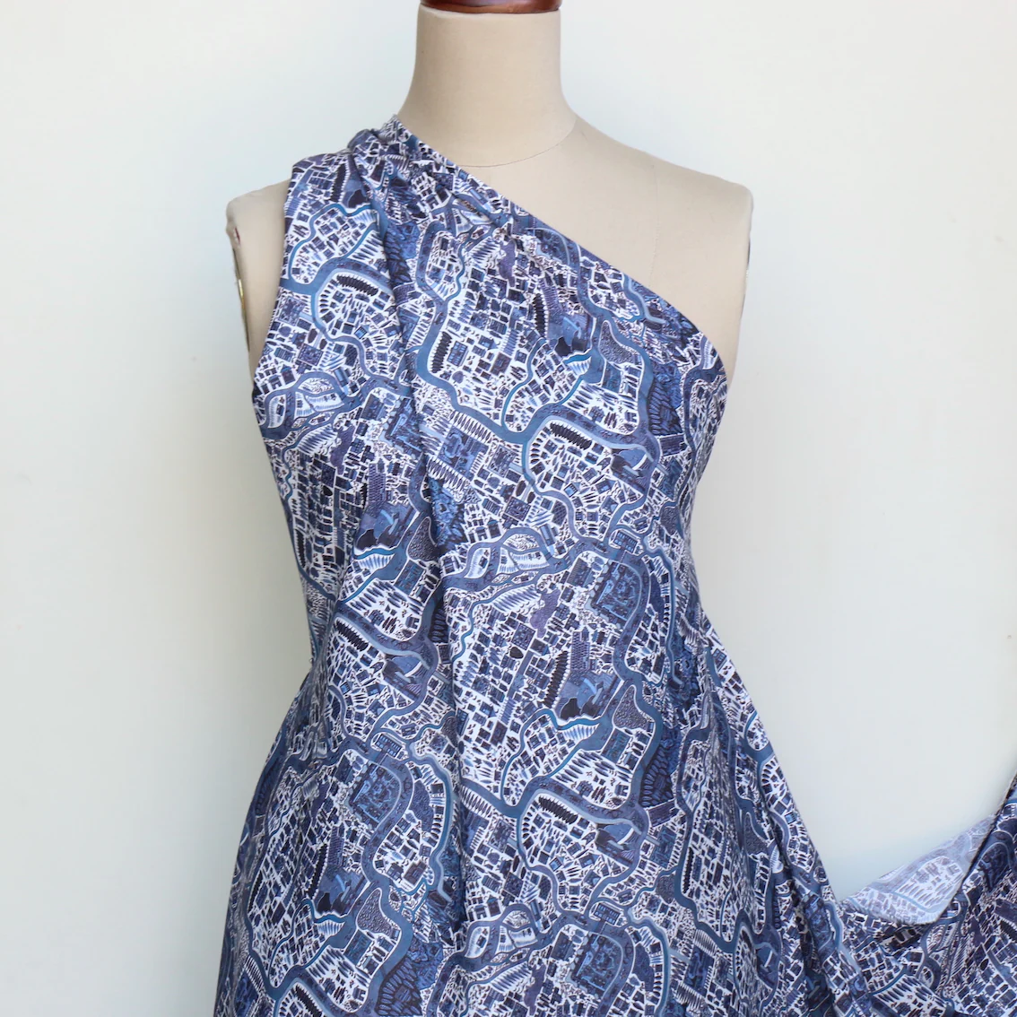 Pattern Map Blue Liberty Tana Lawn™ - Image 5