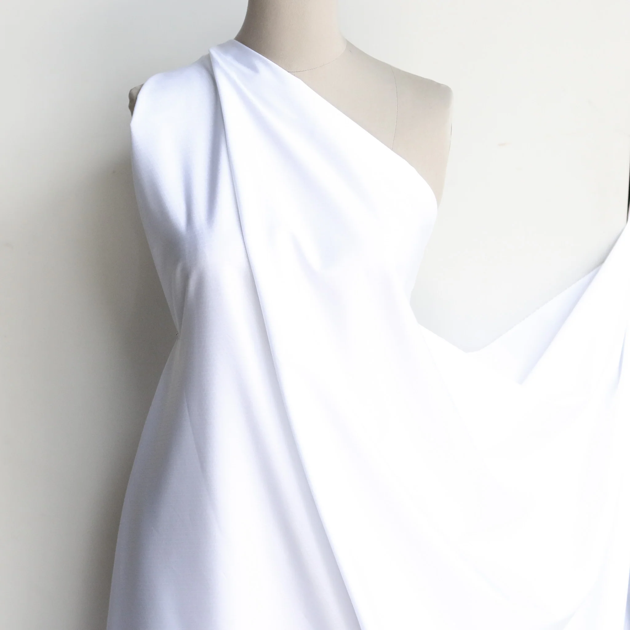 Peaks White Cotton Shirting - Image 4