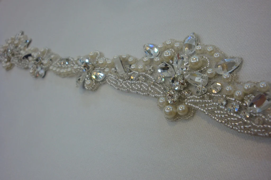 Pearl Ivory/Silver Beaded Trim-T3445.77B