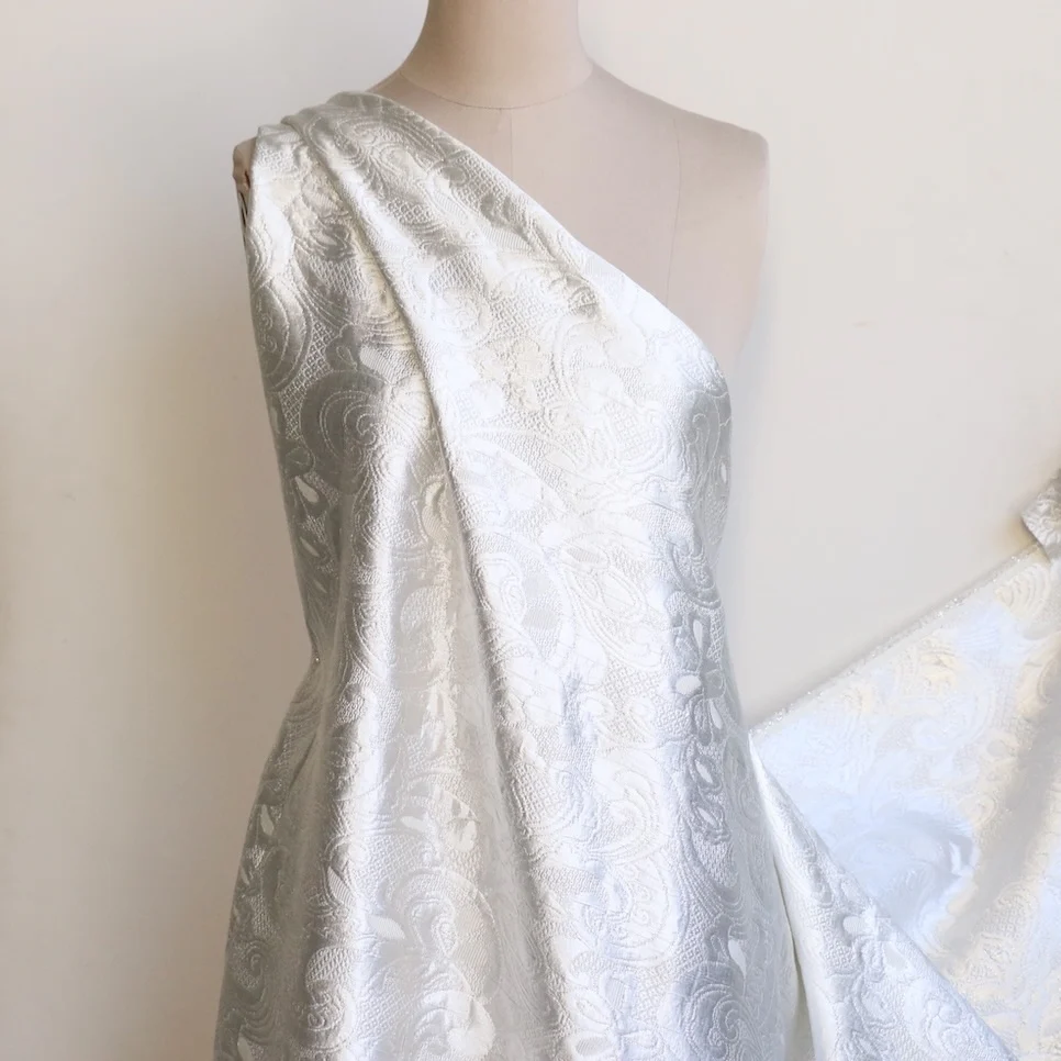 Perla Jacquard Cream/Lurex - Image 6