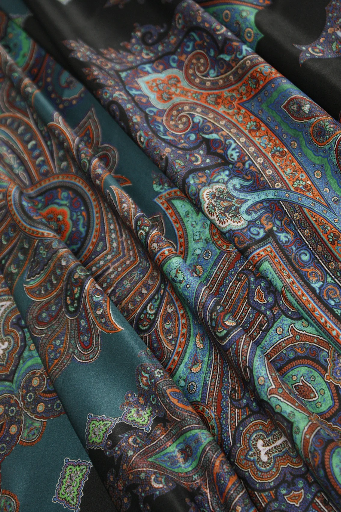 Petruccian Paisley - Image 3