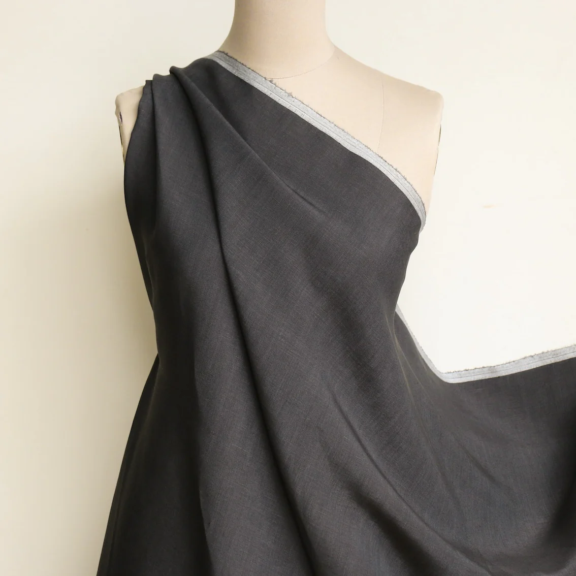Piana Slate Fine Wool/Linen - Image 4