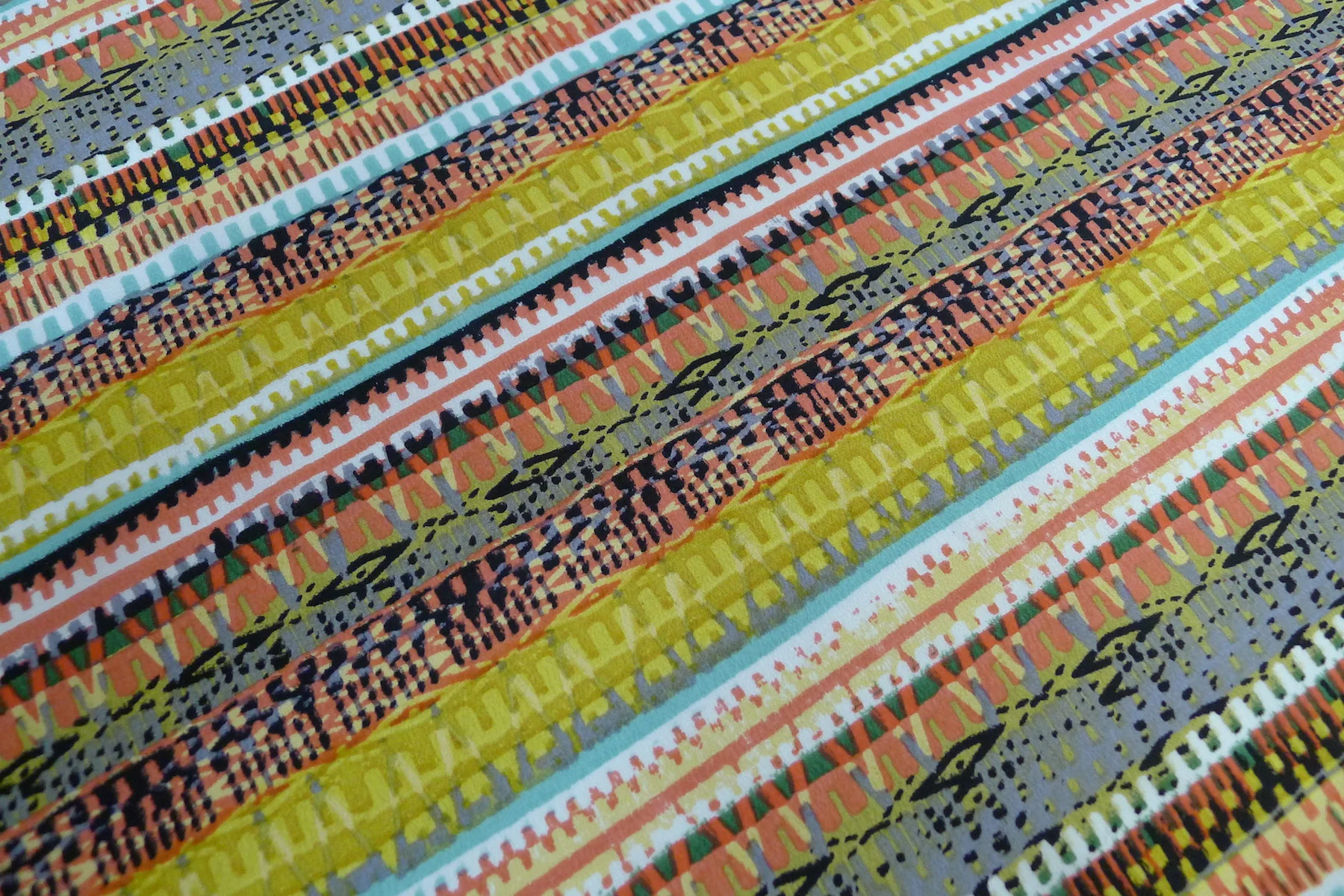 Pinata Crepe de Chine - Image 3