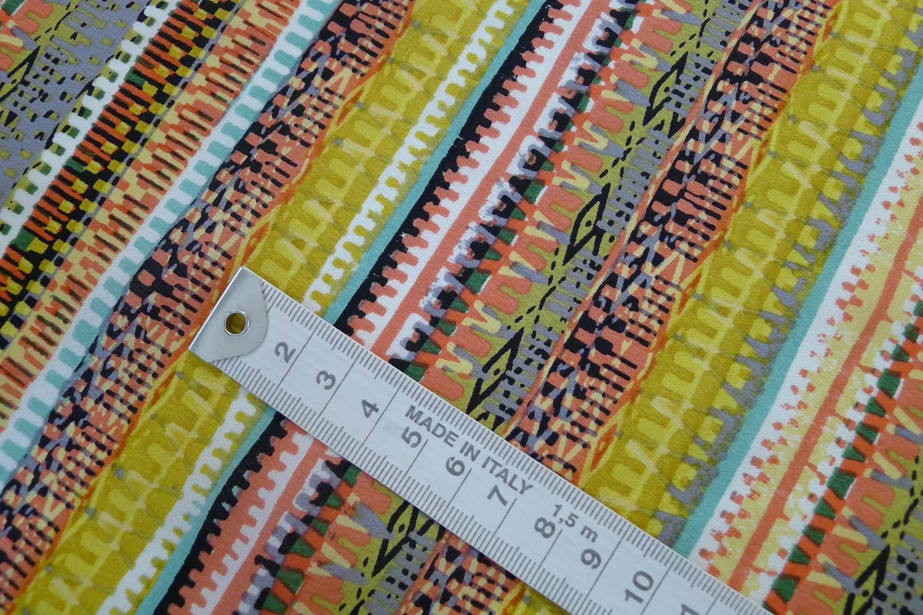 Pinata Crepe de Chine - Image 4