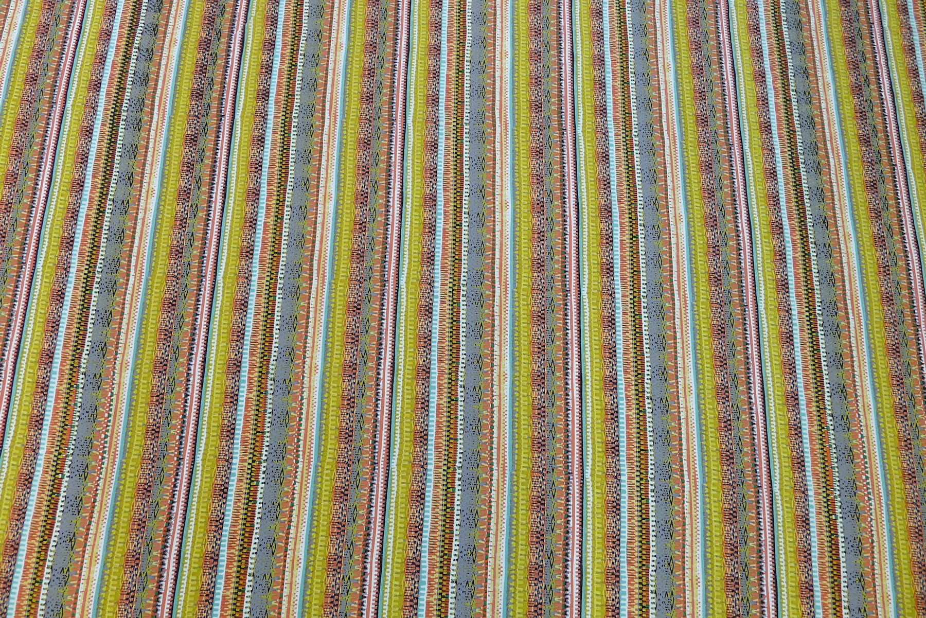 Pinata Crepe de Chine - Image 6